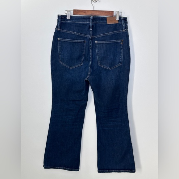 Madewell Curvy Cali Demi-Boot Jeans in Larkspur Wash: TENCEL Denim Size 31 - Picture 7 of 12